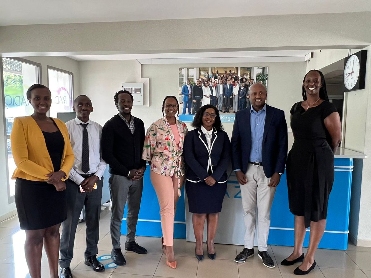 MTNRwanda's tweet image. The team led by CEO, @MapsBodibe paid our media partners a courtesy visit as part of our efforts to strengthen and appreciate their continued support. 
#MTNAt25 #GoodTogether