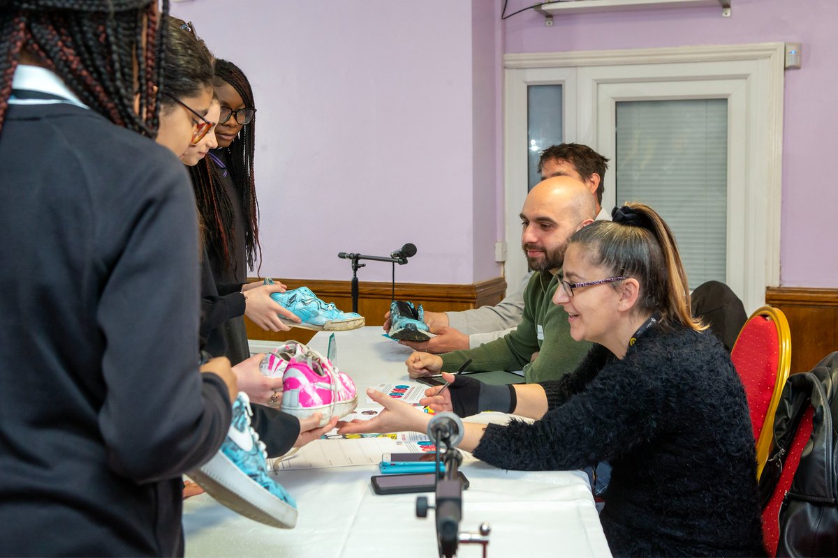 We would also like to say a huge THANK YOU to Cllr Gina Needs, Andreas Tokkallos and Griff Tanner for being such amazing dragons on the day and to the @MayorofEnfield for attending and presenting the winners with their award. #ittakesavillage #CommunityEngagement #connection