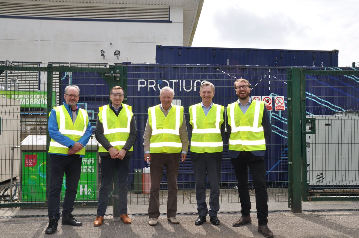 Protium (@protium18) on Twitter photo Yesterday <a href="/Protium18/">Protium</a> hosted an event with key stakeholders to showcase Pioneer One with its partners <a href="/FuelCellSystems/">FuelCellSystems</a>, <a href="/Enapter/">Enapter</a> & <a href="/UniSouthWales/">University of South Wales</a> .
An amazing day of networking and sharing ideas. Yesterday <a href="/Protium18/">Protium</a> hosted an event with key stakeholders to showcase Pioneer One with its partners <a href="/FuelCellSystems/">FuelCellSystems</a>, <a href="/Enapter/">Enapter</a> & <a href="/UniSouthWales/">University of South Wales</a> .
An amazing day of networking and sharing ideas.