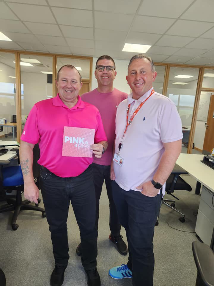 wearePaces's tweet photo. 💗 PINK 4 PACES 💗

The fabulous team at @GXOLogistics have raised another £255.53 by holding a Pink 4 Paces day…and they sure look pretty in pink 💗 

Thanks so much guys! The support we have received from you over the years is incredible! 

#TeamPaces #Pink4Paces https://t.co/xZxlsxF6df