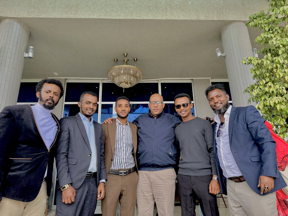 FirayadM's tweet photo. We have been at Mekelle for the past two days &amp; had fruitful discussion with different social groups of Tigray region. I’m glad to see the community’s &amp; the interim president HE Mr @reda_getachew’s stand to build continues peace at the region. 
Peace is priceless! 
#Tigray https://t.co/XZDN1Y5Mnv