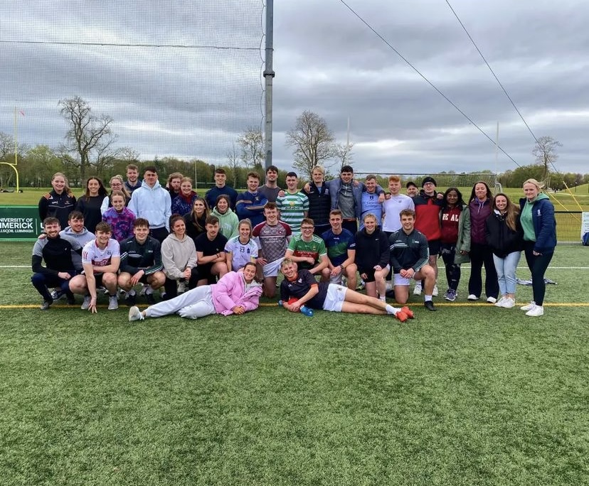 PessLimerick's tweet photo. Congratulations to SES students on their win yesterday at the PESS Staff V 4th Year Student soccer match ⚽

This was the 1st PESS Staff V Students soccer match in 9 years and a great way to end the year!

#UndergradAtUL #StudyAtUL #PESSUL https://t.co/EqGT17MYOx