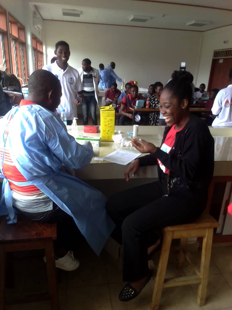 track_blood's tweet photo. Come join us now and participate to give someone a second chance. Blood Donation is an act of solidarity.
#LIVE
#Blood
#plasma
#healthcare https://t.co/RISYqhfrua