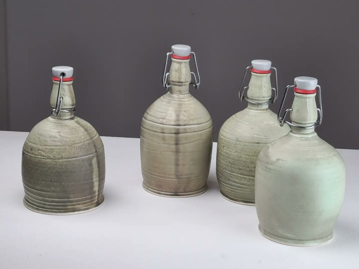 CTDceramics's tweet photo. I've recently received some work back from a gallery and decided to put them up as rewards on our @crowdfunderuk  project. A £20.00(or more) contribution will get you one of these pots. Details in link:
https://t.co/BXH7opcqZO

#crowdfunderuk #ceramics #handthrownpottery https://t.co/if0vvKnnCt