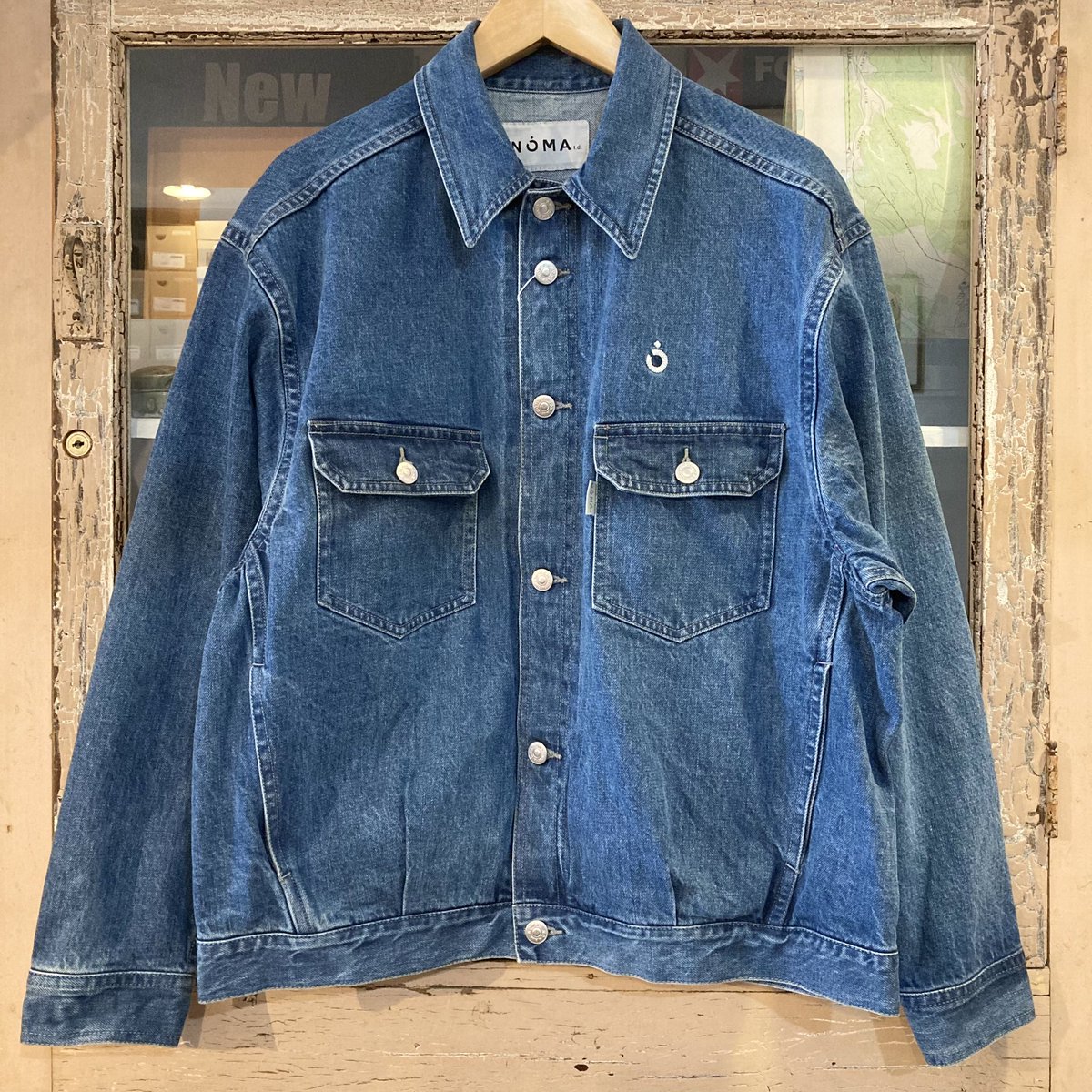 LILY_uehara's tweet photo. NOMA t.d. - Tracker Jacket
size : 2、3、4
・
Onlinestores
https://t.co/K3WYtYbEHM
・
Blog
https://t.co/hOVEqNTQMS
・
#NOMAtd #TrackerJacket #デニム
#代々木上原 #渋谷
#mensfashion #womensfashion #fashion #メンズファッション #ウィメンズファッション #ファッション https://t.co/zs492XOyls