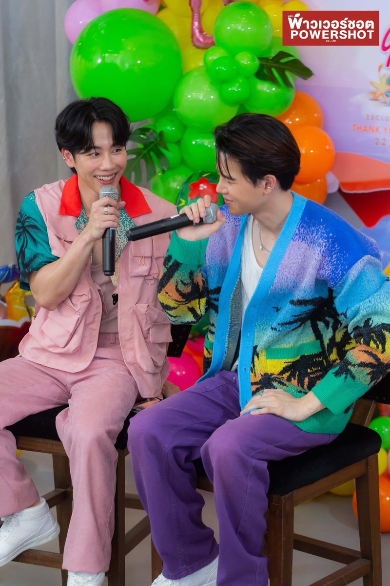 powershot_th's tweet photo. 💁🏻‍♀️ฟินมากกก พี่หยิ่น พี่วอร์น่ารักสุดๆ เขิน☺️ "Yin War x Powershot Thank You Party" ❤️✨

#POWERSHOTxYINWAR
#YINWAR #หยิ่นวอร์
#yinyin_anw #เซเลฟูสwithหยิ่น
#warwanarat #บีเนอร์จีwithวอร์
#yinwarpowershotthankyouparty

👉https://t.co/cMBYqyM0vU https://t.co/u8CMh5sHIF