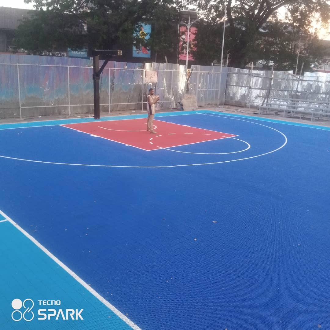 AMdesign20's tweet photo. Terrain baskets 7eme rue place commercial fait nous confiance @central_sage @kakese_leon @leParrainRDC @leSOmmet243 @KasiaJeriel @Icone_Carbone https://t.co/NHk3Hb5nWF