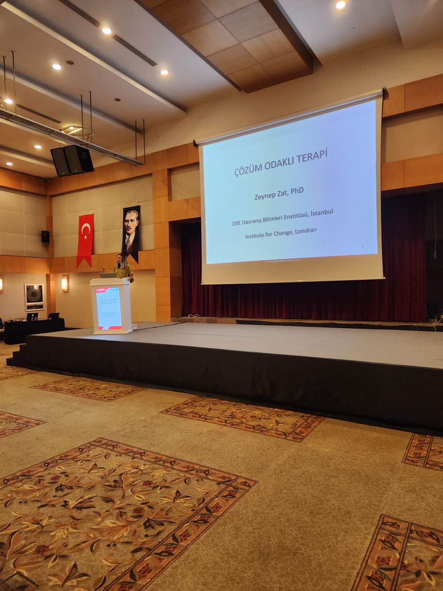 ashb_eydb's tweet photo. 5 grup olarak planlanan “Çözüm Odaklı Terapi Eğitimleri”nin 4’üncüsü, Başkanlığımız koordinasyonunda, Bakanlığımız @ASHB_ATHGM ve @UNHCRTurkiye iş birliğiyle bugün Antalya’da başladı.

Haberin devamı için👇
https://t.co/Uzfh9kb75k

@tcailesosyal @deryayanikashb https://t.co/XZuI5gyvFK