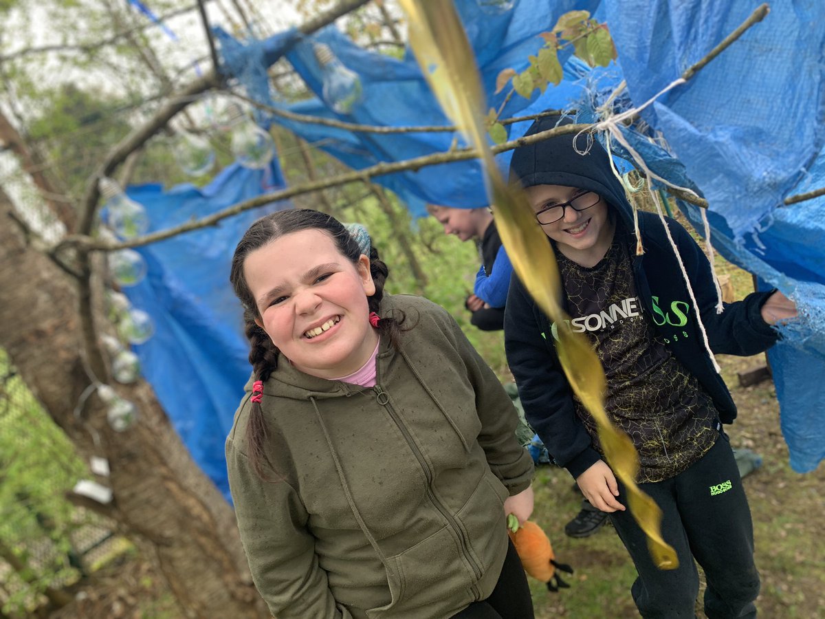 CGPrimary's tweet photo. The rain hasn’t stopped Class 7! 💦☂️ Rain = Muddy Puddles #cgphealth https://t.co/JFqQIGKFJB
