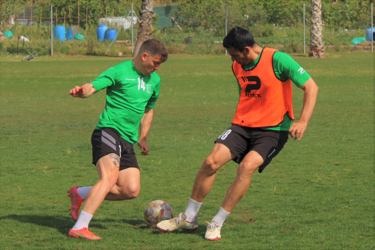 UE Cornellà 💚 tweet media