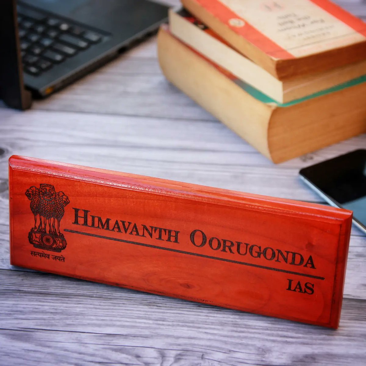 woodgeekstore's tweet photo. Personalised wooden nameplates engraved with your name and designation.
#woodgeek #woodgeekstore #nameplate #woodennameplate #namesign #officenameplate #officesign #desknameplate #giftsforcolleagues #officecolleagues #corporategifts #iasofficer #bulkorder #personalisedgifts https://t.co/03429ahrdA