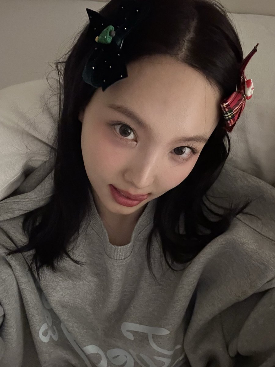 iny selcas (@selcasnayeon) on Twitter photo 