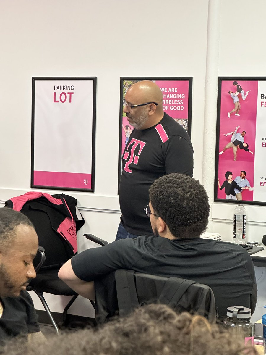 Thank you @PeterBueno13 for coming to connect with our Mobile Experts! Sharing your 16 year Journey with T-Mobile inspired them! @MairaKen @Starandzipper @HollyJoyRamos @Lala_517