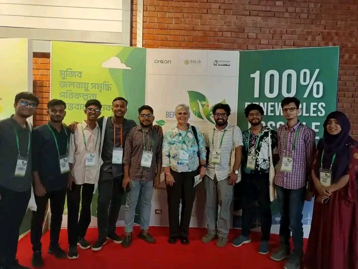 LamiaSangida's tweet photo. Day-1 of the Bangladesh Energy Prosperity 2050 Conference 🇧🇩

With Donna  Lisenby  President, Riverfox Environmental. 

#BEP2050 
#JustTransition 
#Renewables https://t.co/Lts8L5lGE5