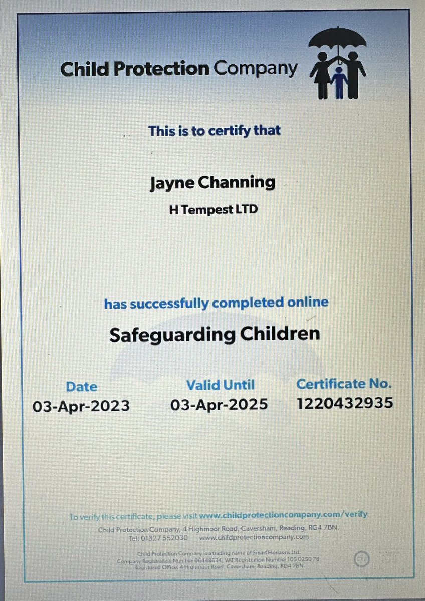 Tempestjayne's tweet photo. Grateful to @HTempestPhoto for enabling all
their photographers to gain some child protection knowledge . https://t.co/7CuuOP16Q6
