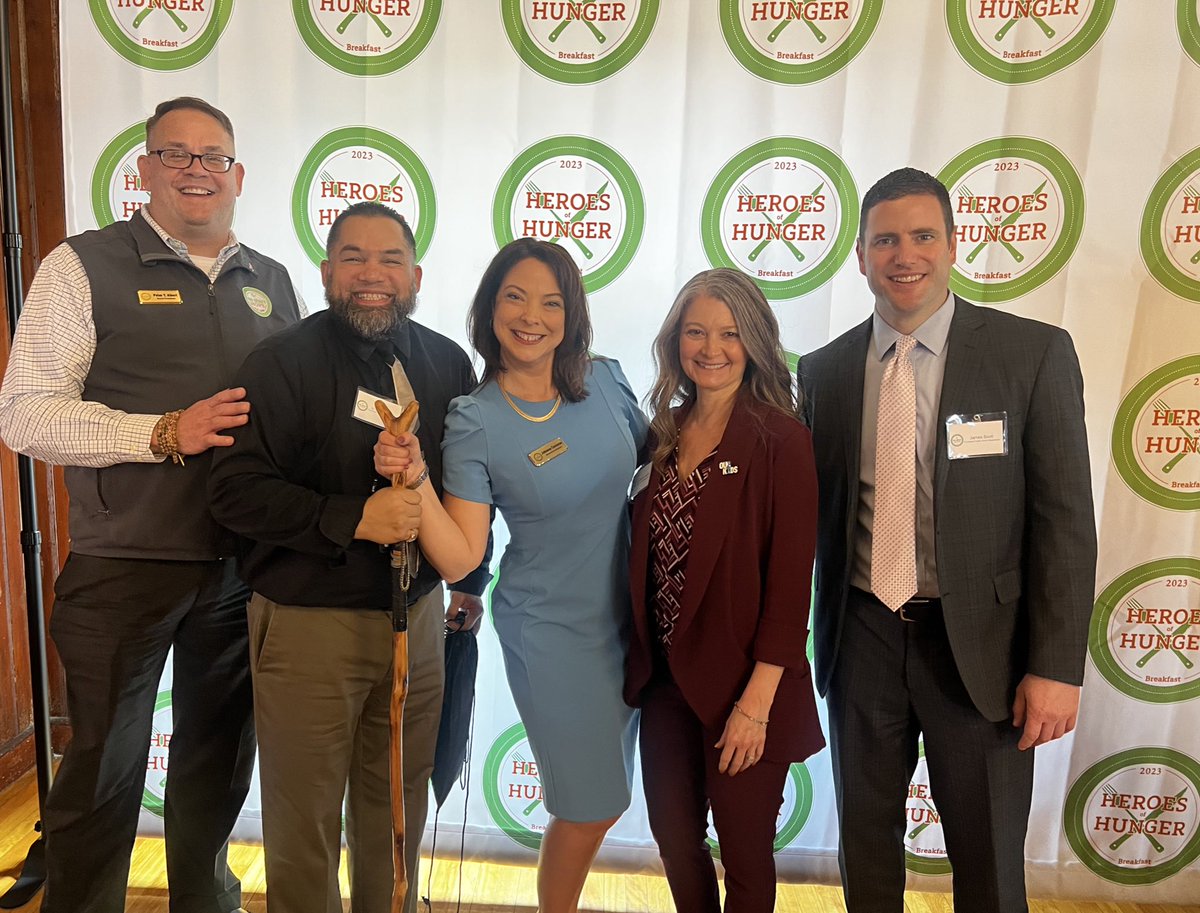 Hunger doesn’t take a break. RIDE is proud of work being done in #RhodeIsland schools to ensure students &amp; their families have consistent, reliable access to shelf stable &amp; nutritious, fresh foods. #WeShareHope has opened food pantries in schools around RI - with more to come!