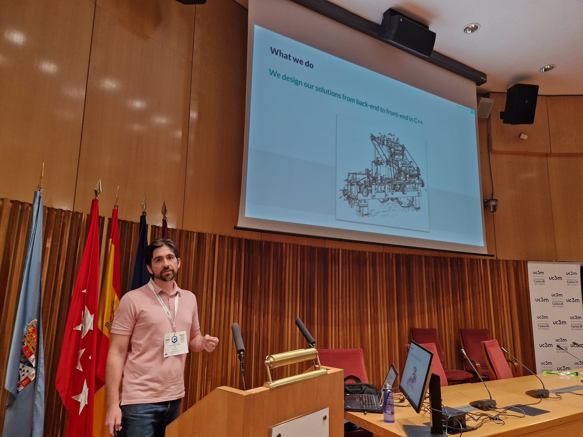 usingstdcpp's tweet image. Manuel Núñez from @bbva is talking about protocol bufffers in C++.

#usingstdcpp