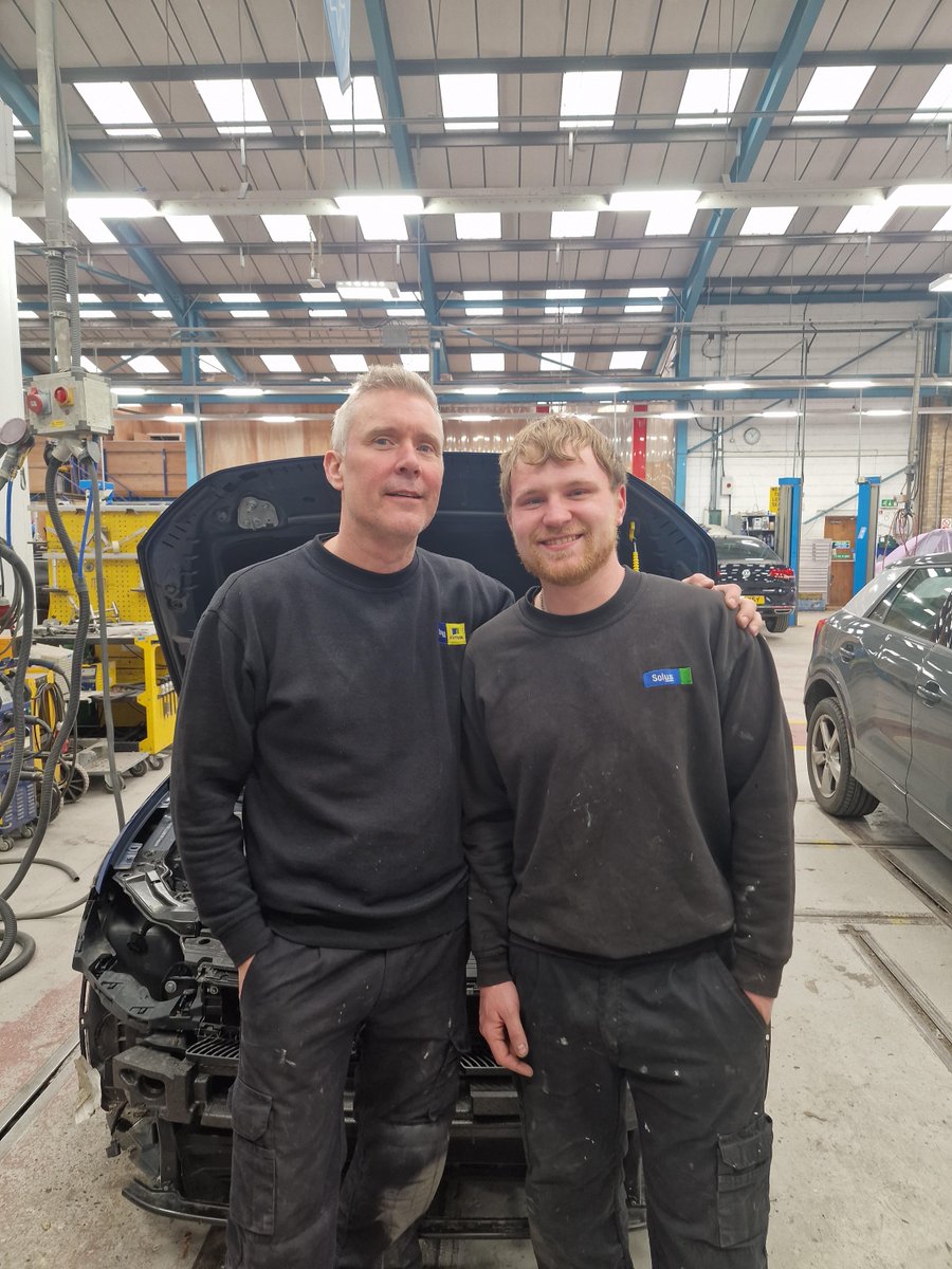 ThatchamRepair's tweet photo. We're proud to celebrate the achievements of emerging vehicle repair talent at the @abpclub British Bodyshop Awards 2023, by sponsoring the Apprentice of the Year award.

Good luck to finalist @SolusARC's  Aaron Thomas, pictured here with his mentor Mark Wright https://t.co/xH7wfyi5Je