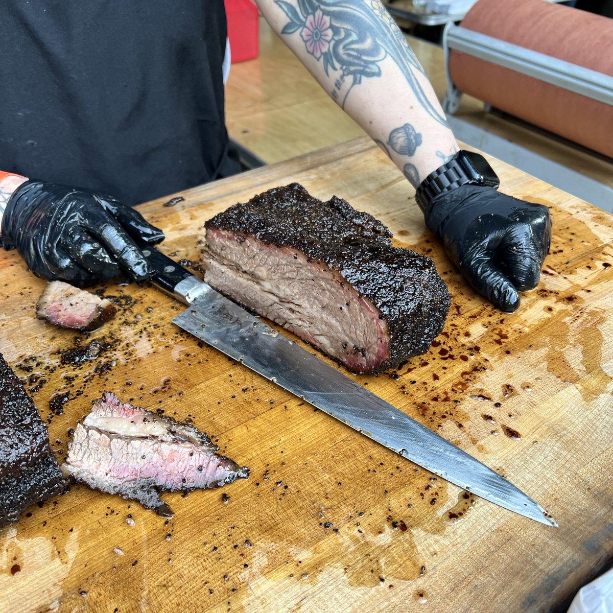 Congrats Wildwoods BBQ from NJ on winning Brisket King NYC w/ their excellent brisket. Young restaurant with serious pitmaster talent!