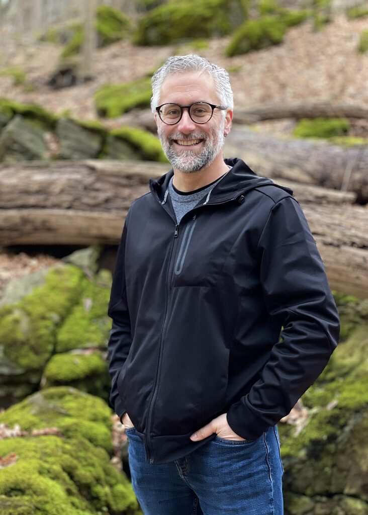 Congratulations to <a href="/sheridancollege/">sheridancollege</a> alumnus Mike Cope (<a href="/copetoons/">Mike Cope</a>), who is the recipient of the <a href="/OntarioArtsFdn/">Ontario Arts Fdn</a> Artist Educator Award. The award is given annually to an Ontario resident who exemplifies excellence in arts education.

Learn more 🔗 bit.ly/3Lh2Flw