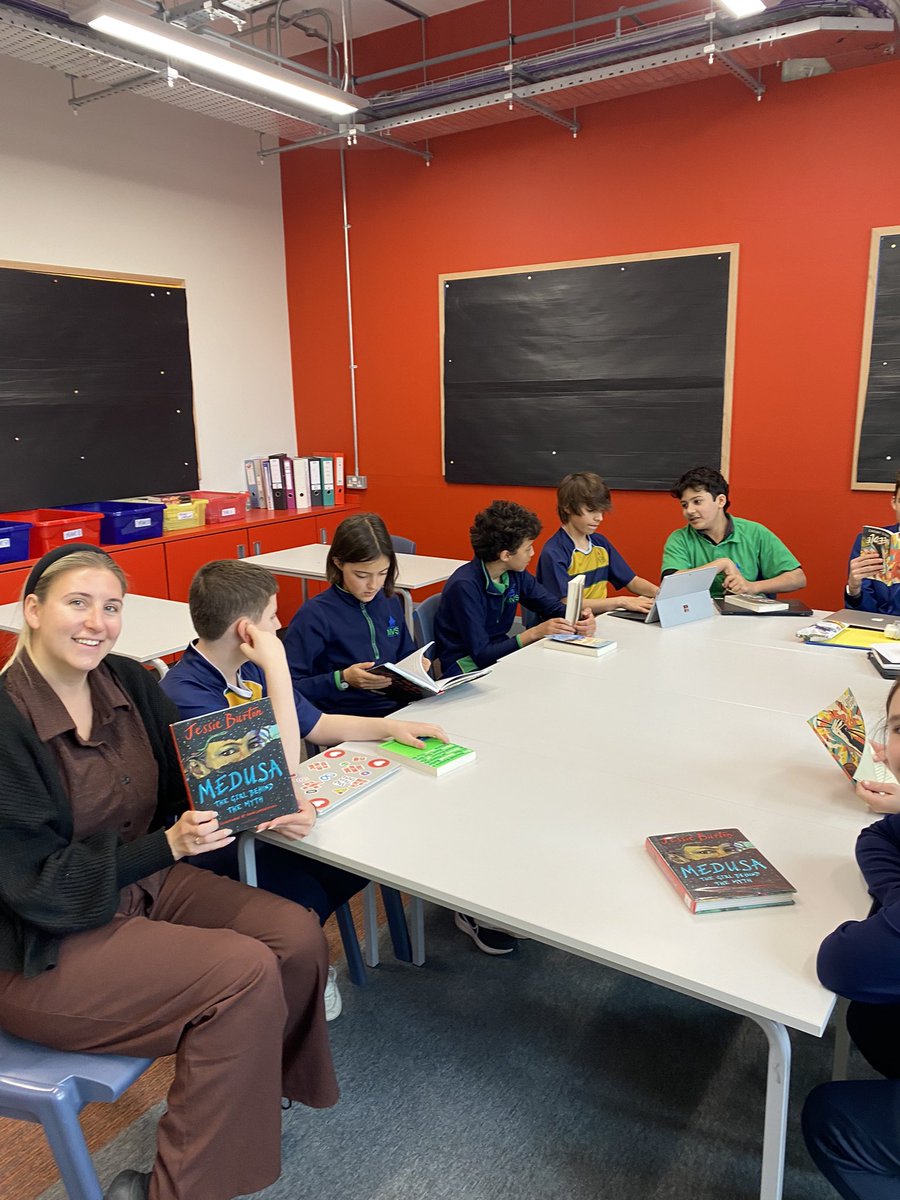 MaidaValeEng's tweet photo. Carnegie shadowing has begun! This week we discussed Medusa by Jessie Burton. @CarnegieMedals https://t.co/BxX4OAbcJH