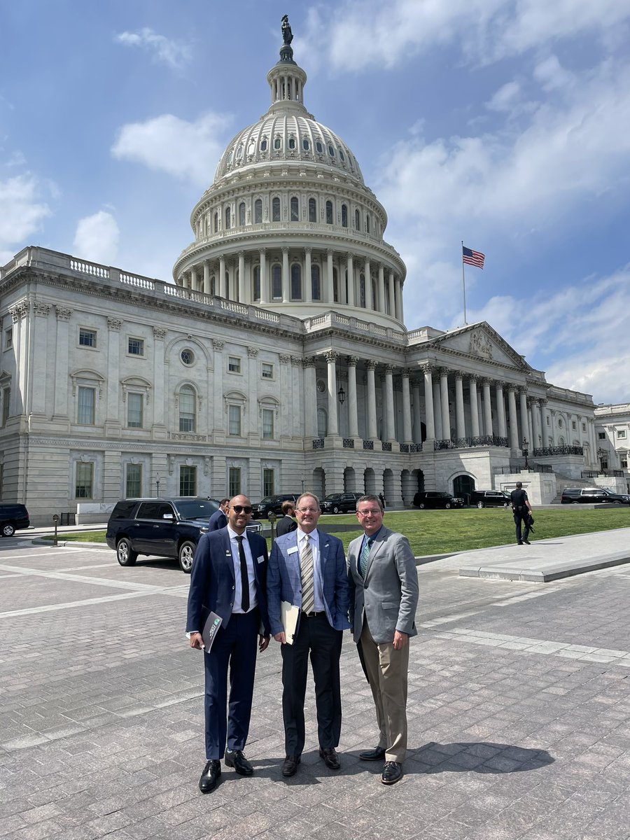 Over 100 million
People don’t have a close to home park. We are walking 🚶🏻‍♂️ the Halls of Congress to change that by advocating for The Outdoors for All Act to fund Park Access and #ParkEquity