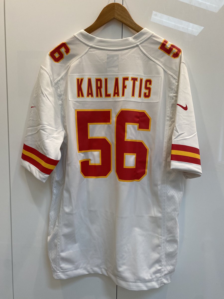 🚨DRAFT DAY JERSEY GIVEAWAY🚨: I’m giving away a brand new George Karlaftis Chiefs jersey (size L) to one lucky follower. Here’s how you can enter to win:

Step 1. RETWEET &amp; LIKE this tweet
Step 2. Make sure to FOLLOW me

I’ll randomly select one winner. Good luck. Go Chiefs!