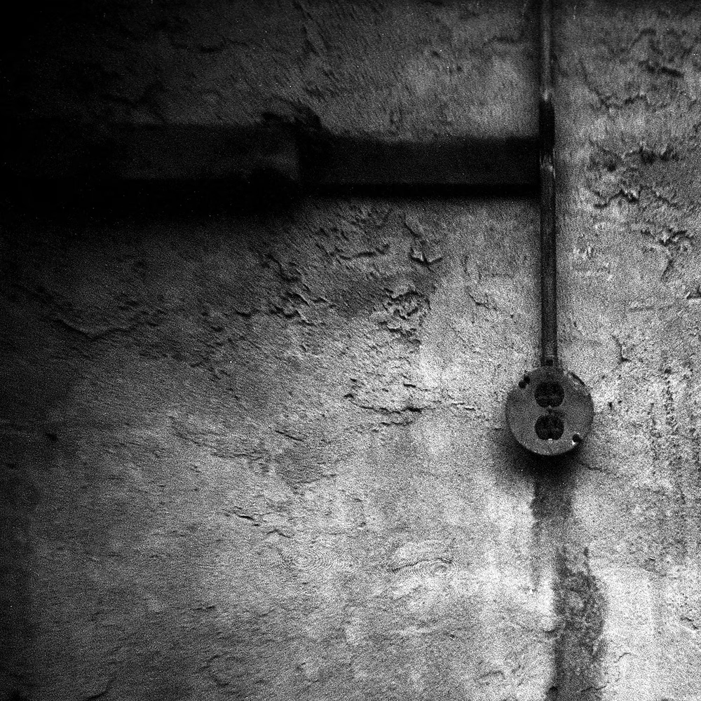 chal_and_bean's tweet photo. Holga Photography: I search for this abandoned, minimal presentation. A remaining relic of function on an ineffectual canvas. 0.008 ETH
https://t.co/1v30LgpPRs… https://t.co/w8yPnp5ce5…
@Opensea
#OpenSeaNFT #nftphotography https://t.co/y0swtzwiEX