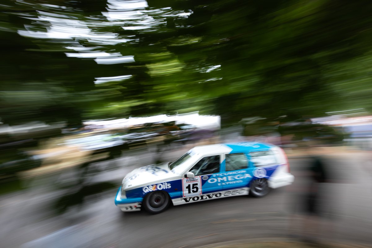 The car that brought the fast estate car idea to the masses, the iconic Volvo 850 BTCC! #FOS #Volvo #BTCC