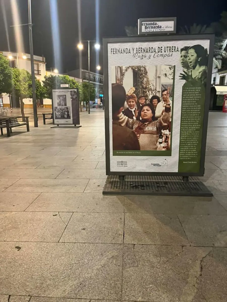 RECUERDA | Los paneles de la exposición al aire libre Fernanda y Bernarda de Utrera. “Una vida en imágenes” se encuentran ahora en la Plaza del Altozano tras haber permanecido durante estos meses en el Paseo de Consolación.

Hasta el 31 de mayo estarán ubicados en este enclave.