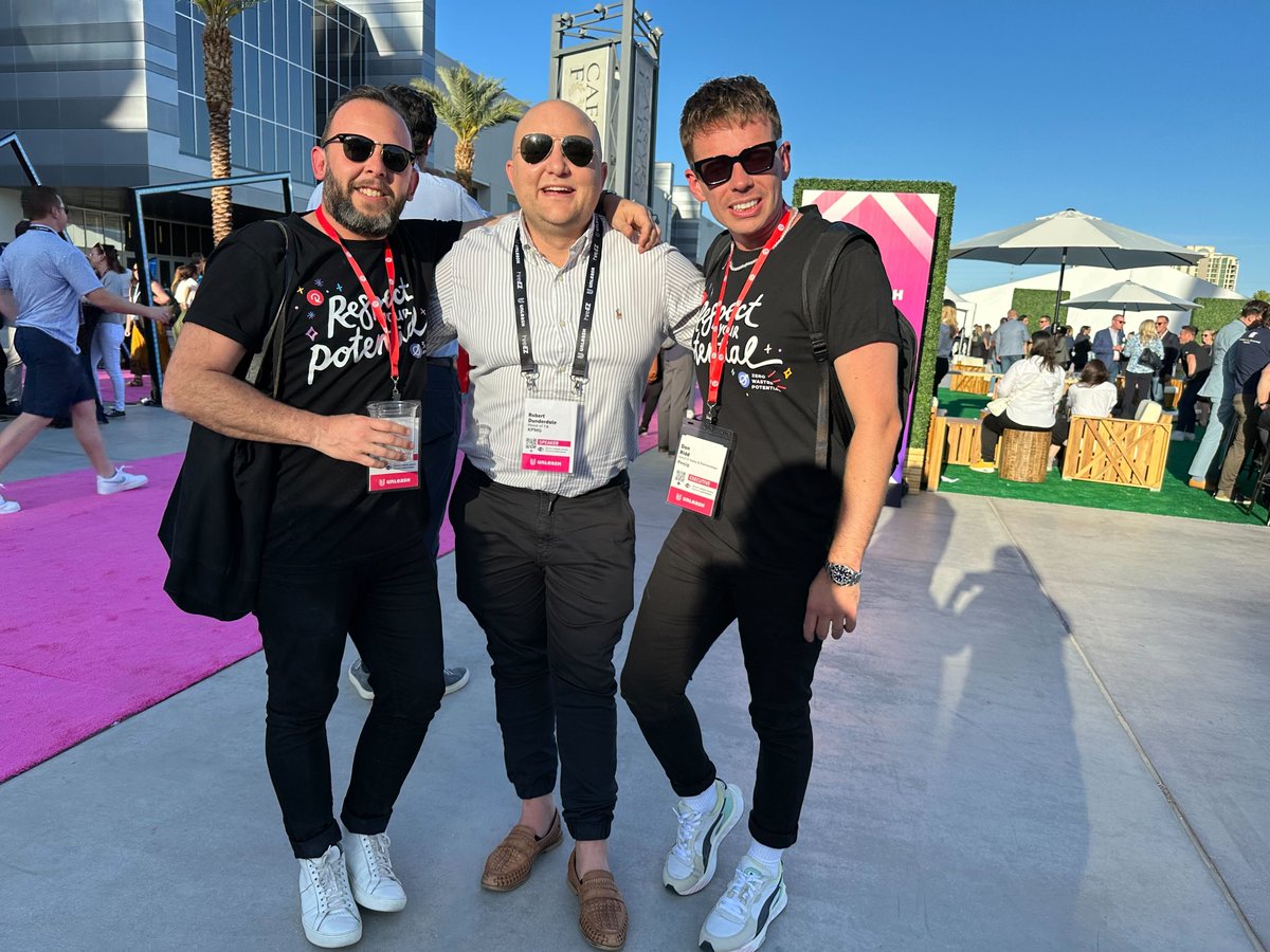 REEJIG_ai's tweet photo. Day 1 of #UnleashAmerica was one for the history books! An awesome day on the showfloor with the Unleash Freaks 🤖 followed by night summit 🎉

Come visit us at booth #B124 to see how we can bring #ZeroWastedPotential to you.

#UnleashAmerica #WorkforceIntelligence #TeamReejig https://t.co/hRE4u0C1Da