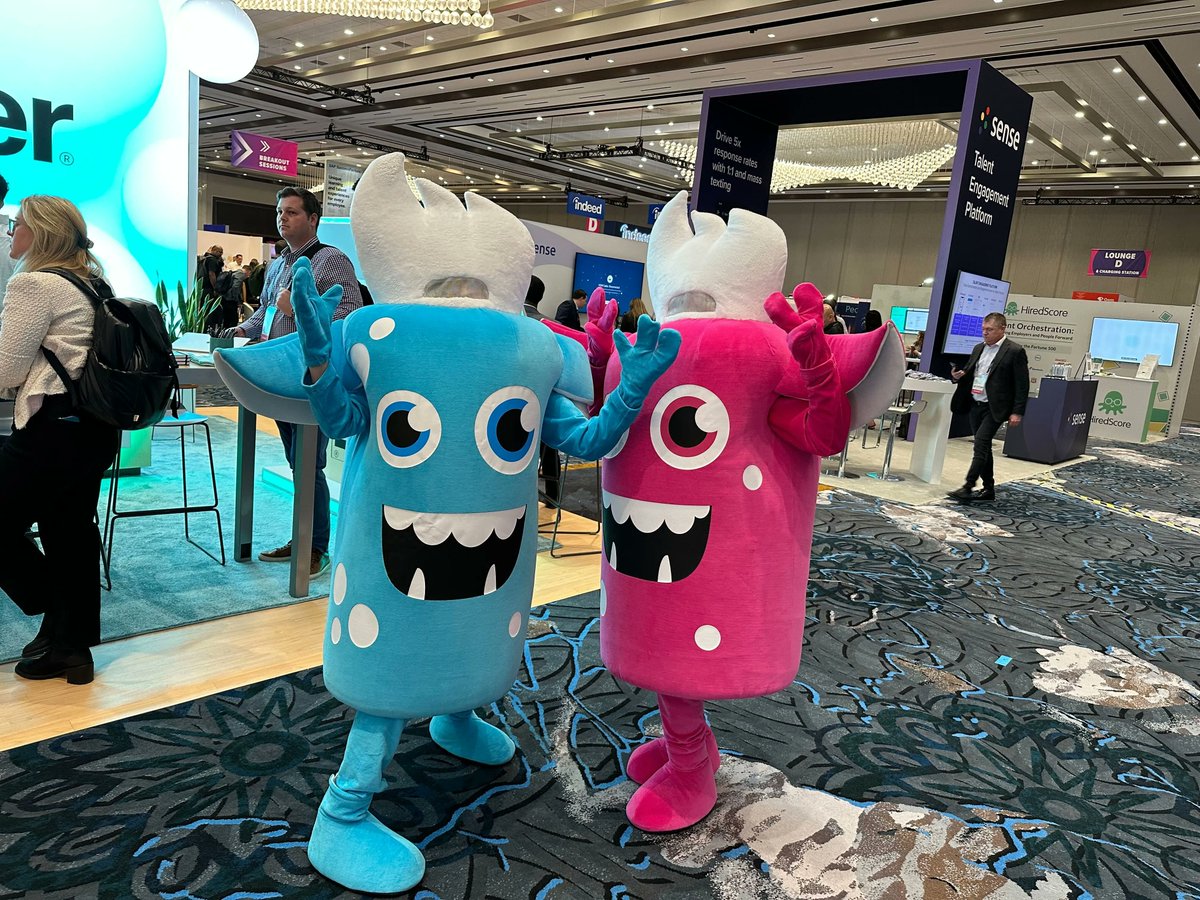 REEJIG_ai's tweet photo. Day 1 of #UnleashAmerica was one for the history books! An awesome day on the showfloor with the Unleash Freaks 🤖 followed by night summit 🎉

Come visit us at booth #B124 to see how we can bring #ZeroWastedPotential to you.

#UnleashAmerica #WorkforceIntelligence #TeamReejig https://t.co/hRE4u0C1Da