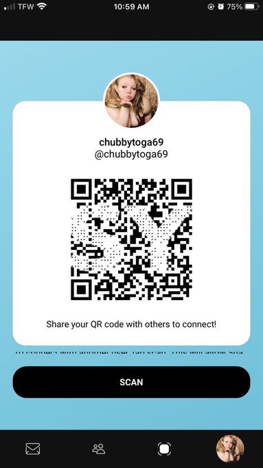 I just downloaded a new app called snap you to connect with my fans 🥰🥰🥰 https://t.co/BYX2WPzWri