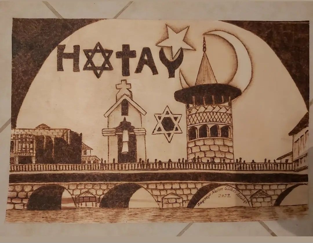 Hatay bir mozaik, Hatay bir kültür mirası ve şimdi sahipsiz kaldı! Deprem felaketi büyük bir yıkım yarattı! Hatay'ı tarihine uygun yeniden inşa edelim! Hatay'ımıza sahip çıkalım! 
#SahipsizHatay