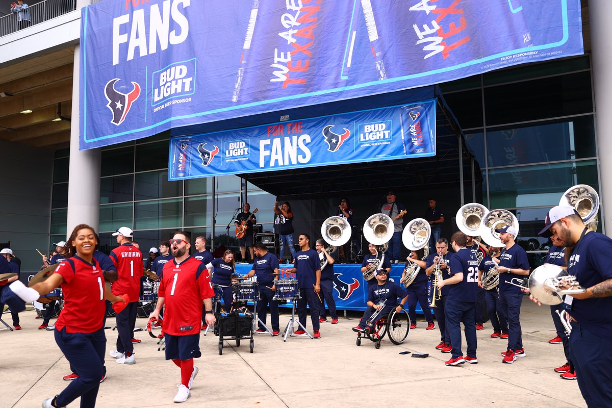 Joycelyn Jones, MSOD (@ms_joycelynj) on Twitter photo It's time for the Draft Party!!!!!! Come on H-Town let's get hype for the <a href="/HoustonTexans/">Houston Texans</a> at Miller Outdoor Theatre in Hermann Park. The party opens at 4!! The Draft starts at 7! It's free!! so come party with me! #gridirongang #Texans #DraftDay It's time for the Draft Party!!!!!! Come on H-Town let's get hype for the <a href="/HoustonTexans/">Houston Texans</a> at Miller Outdoor Theatre in Hermann Park. The party opens at 4!! The Draft starts at 7! It's free!! so come party with me! #gridirongang #Texans #DraftDay