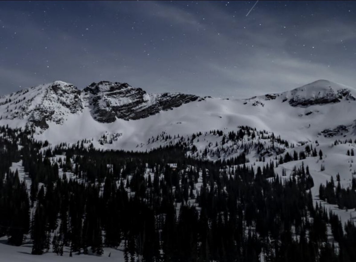 I know I’m supposed to be moving on, but how does one move on from 900”of seasonal snowfall? Still peeping the webcams on the reg. 🎿