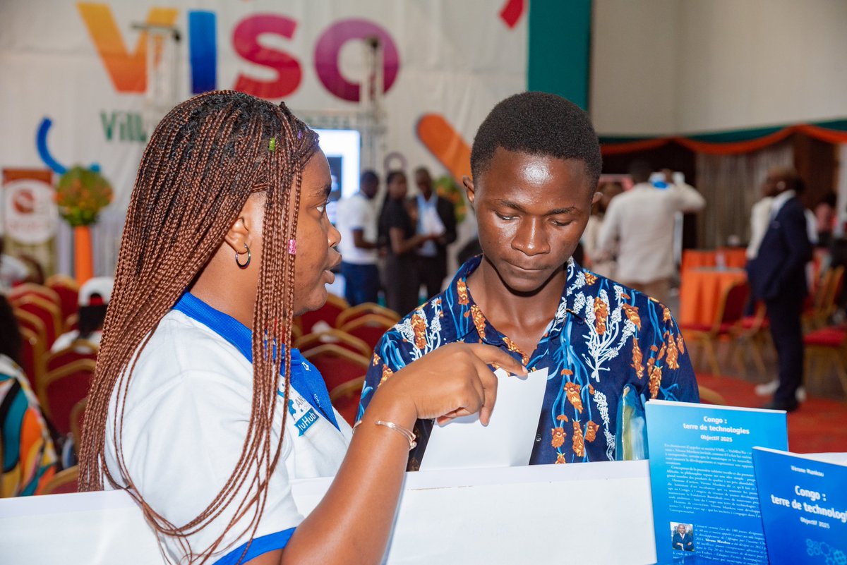 bantuhub's tweet photo. Nous sommes ravis de partager avec vous quelques photos de notre stand à @OsianeCg où nous avons, depuis le 25 avril, l'opportunité d'échanger avec des porteurs de projets et entrepreneurs d'ici et d'ailleurs.

Merci à celles &amp; ceux qui sont passés nous voir ! #Osiane2023 https://t.co/5m1TdXcU8V