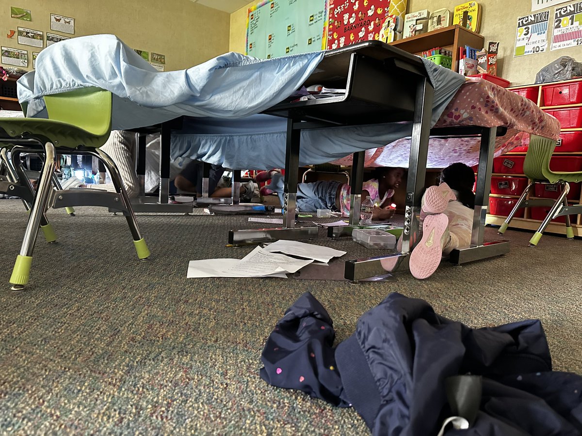 McClureSubTeach's tweet photo. F is for Fort! @McClure_2nd has a Fort Day and making learning an adventure! @McClureMarshals 
Are always up for a challenge! #mccluremarshals #fortchallenge #mymisd https://t.co/iKZtrV0mhl