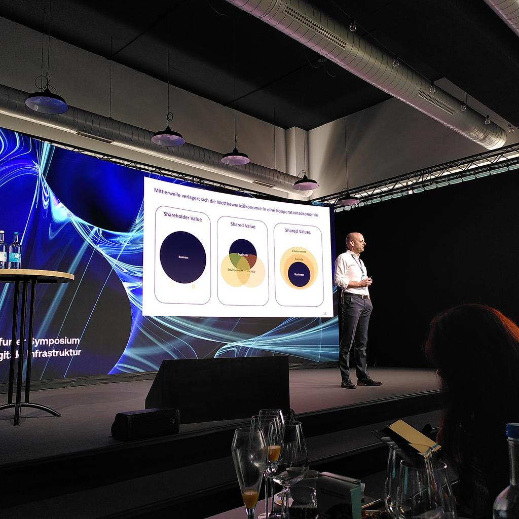 Friederike vF tweet media