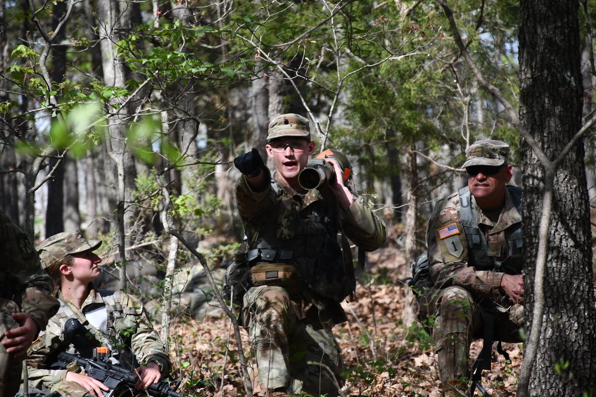 MoStateArmyROTC's tweet photo. Day 2 of 4: On the second day of JFTX all platoons woke up from their Patrol Bases and immediately began to run missions. MSIIIs led their peers through various rotations of operations like Raids, Movement to Contact, Attack, React to Contact, and Patrol Base. Well done cadets!🐻 https://t.co/ogLqFaxCjL