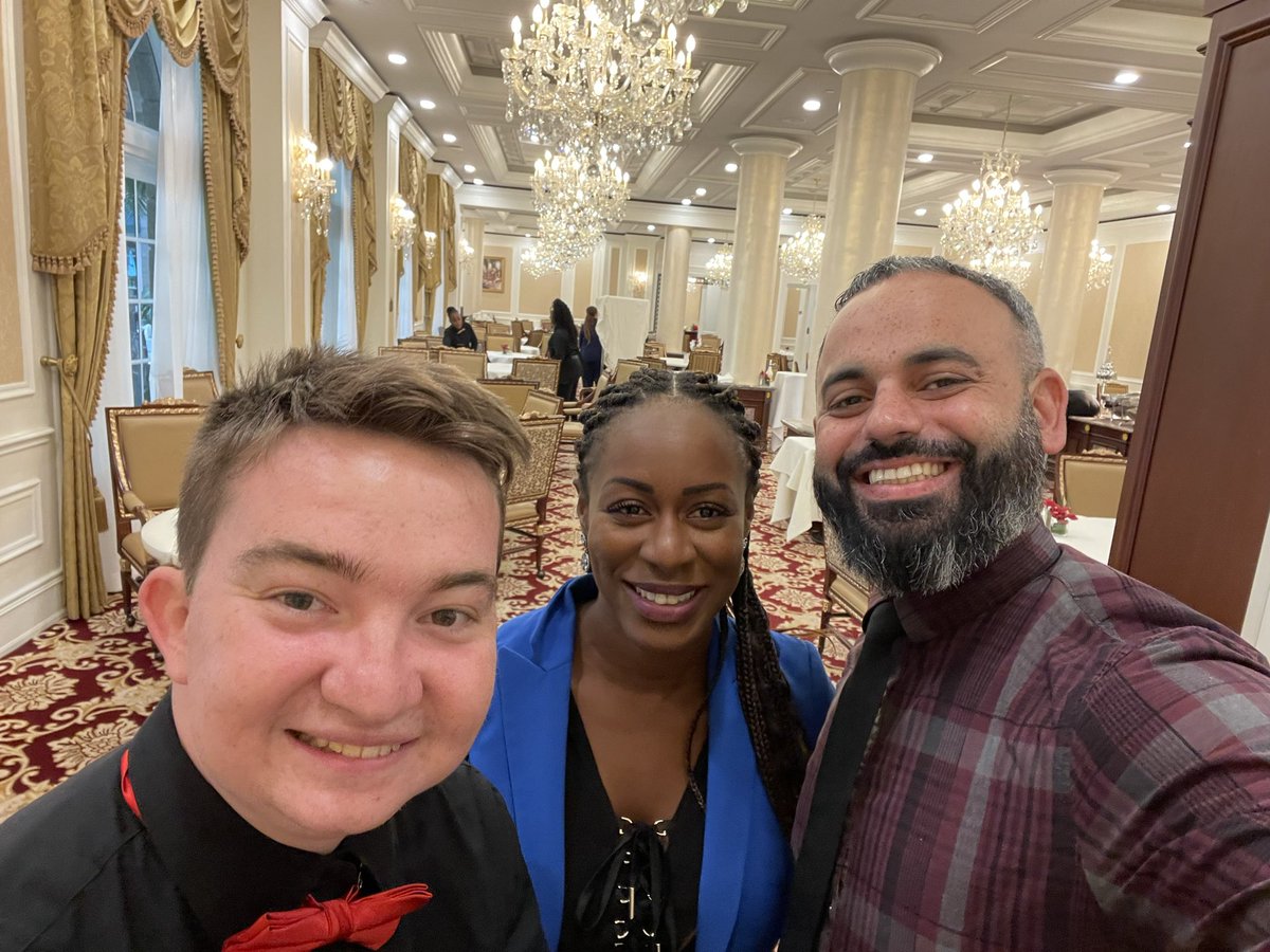 DrKFried's tweet photo. Such a pleasure to visit The Palace at Weston to connect with our WOW students (Working Opportunities Within). They are currently working along side the staff doing a variety of job functions. I am so proud and grateful for this experience and opportunity for them.⚡️⚡️ https://t.co/bl7s0FRXiT