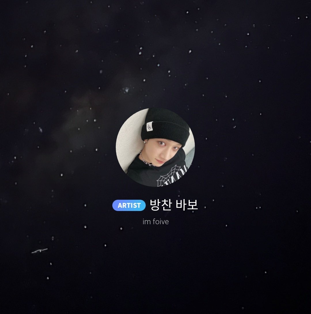 namchanhyung's tweet photo. No cause wait...the "foive" &amp; the stars in the background was a spoiler too ? 🙂
we're the biggest clown in history 😭😭 https://t.co/YTZeRj4Xdj