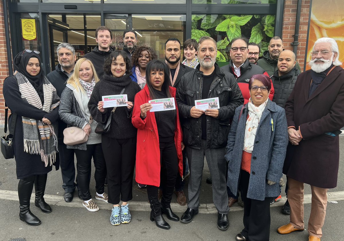 With the local elections here in Nottingham next week, if you live in Forest Fields, New Basford or Sherwood Rise, you can vote for our ace <a href="/NG_Labour/">Nottingham Labour</a> team🌹:

Angela Kandola ✅
Sulcan Mahmood ✅
Shuguftah Quddoos ✅

Our manifesto pledges to you are here: docdroid.net/AH8lIpY/nottin…