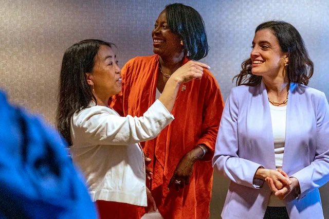 Helen Ubiñas tweet media