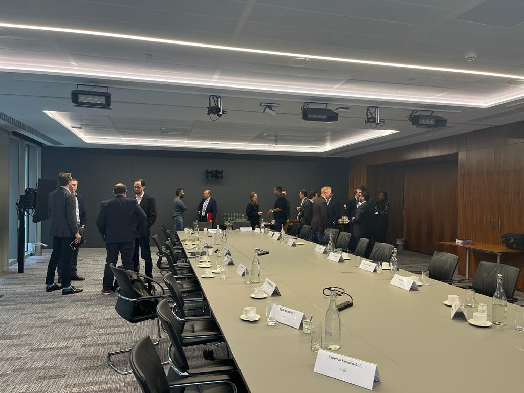 We had an excellent roundtable breakfast this morning with <a href="/griffitha/">Andrew Griffith MP</a> (Economic Secretary to the Treasury and City Minister). We’re grateful to the Minister for his open and constructive engagement with founders; and to <a href="/LSEGplc/">LSEG</a> for hosting us.

#fintechfounders #fintech