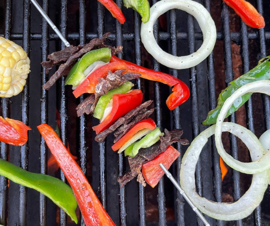 HouseOfJerky's tweet photo. Popped on. Grilled up. ❤️‍🔥

#beefjerky #beefandveggies #beefkabobs #eatmeat #grillit #grillszn #eatbeef #beefitswhatsfordinner https://t.co/cSgdtsxlUc