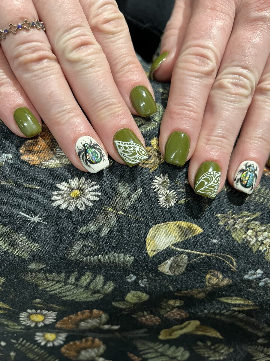 Some absolutely superb #natscifashion by @BatGirlSteph78 at #NatSCA2023 today.