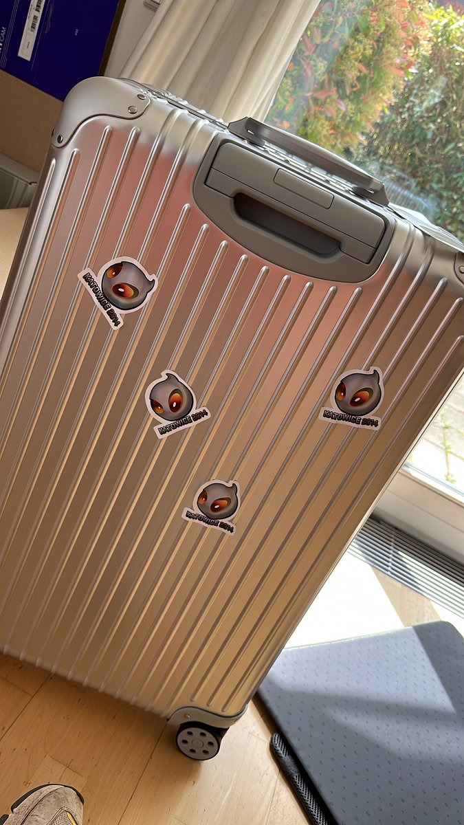 Rimowa Check In L Anodized Aluminium (FN) with 4 x Dig Holo Kato 14. Can any kind soul pricecheck it pls?