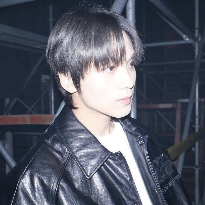 — Balikan (?) 

a Lee Haechan few tweets au 
;; By ©softiessra