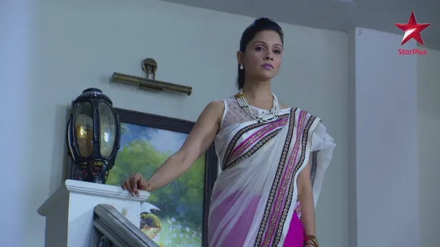 Crystal_Krish4r's tweet photo. Avantika diwan and her saree, the way she carried these outfits, she has the best styling in show which i loved a lot. even she was strong headed woman too, i loved her. https://t.co/EC3xWU0BeT